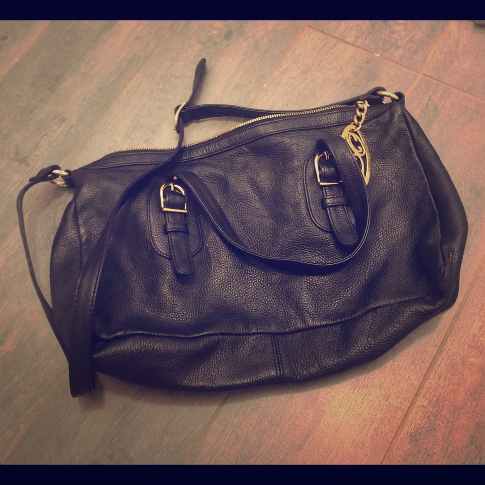 Onna Ehrlich bag with duster